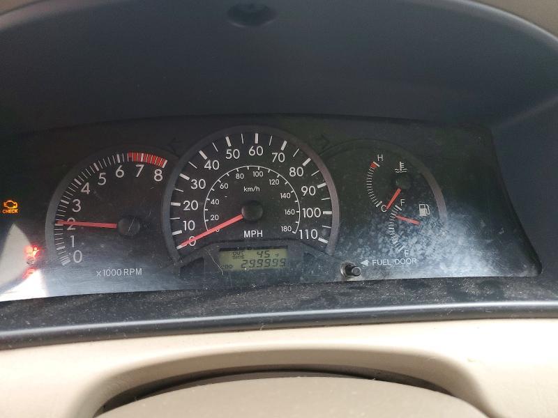 2004 Toyota Corolla ce