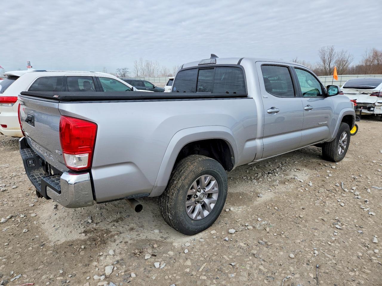 2017 Toyota Tacoma SR5 V6