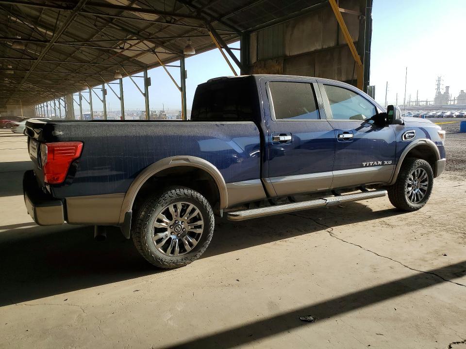 2017 Nissan Titan XD Platinum Reserve