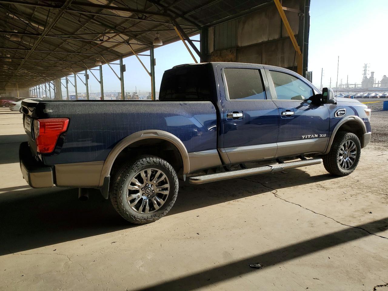 2017 Nissan Titan XD Platinum Reserve