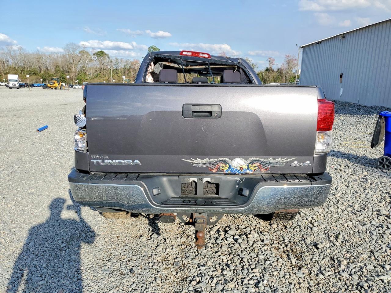 2011 Toyota Tundra Grade