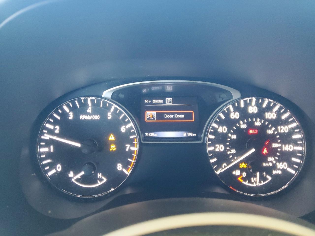 2019 Nissan Pathfinder s
