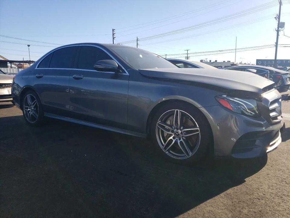 2019 Mercedes-Benz E 300