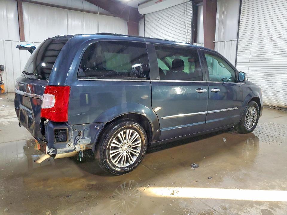 2014 Chrysler Town & Country Touring l