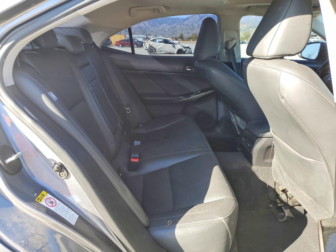 2016 Lexus Is 200t Base