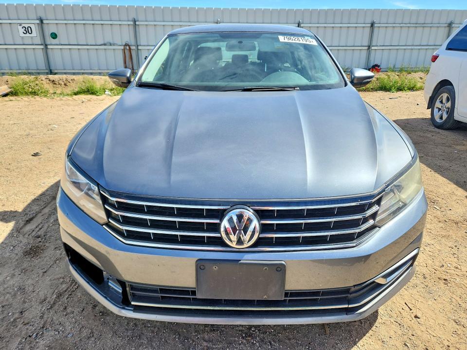 2016 Volkswagen Passat s