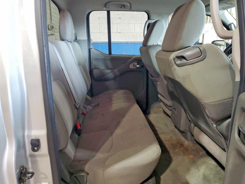 2013 Nissan Frontier S