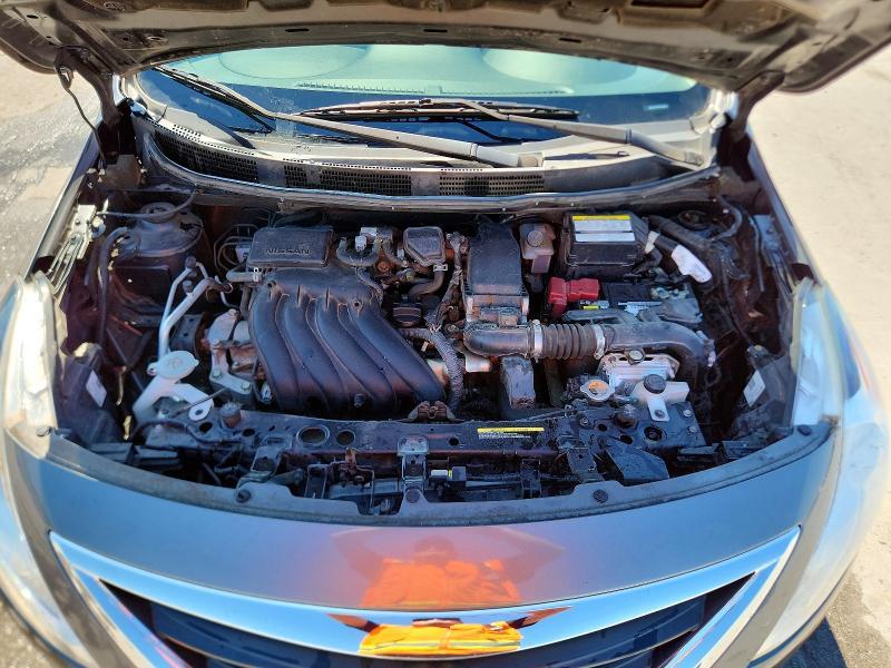 2017 Nissan Versa 1.6 s Plus