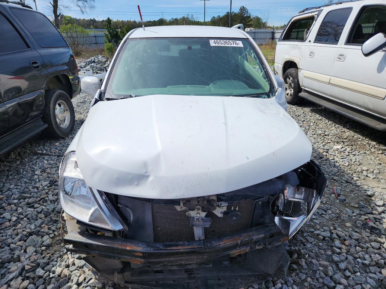 2012 Nissan Versa 1.8 s