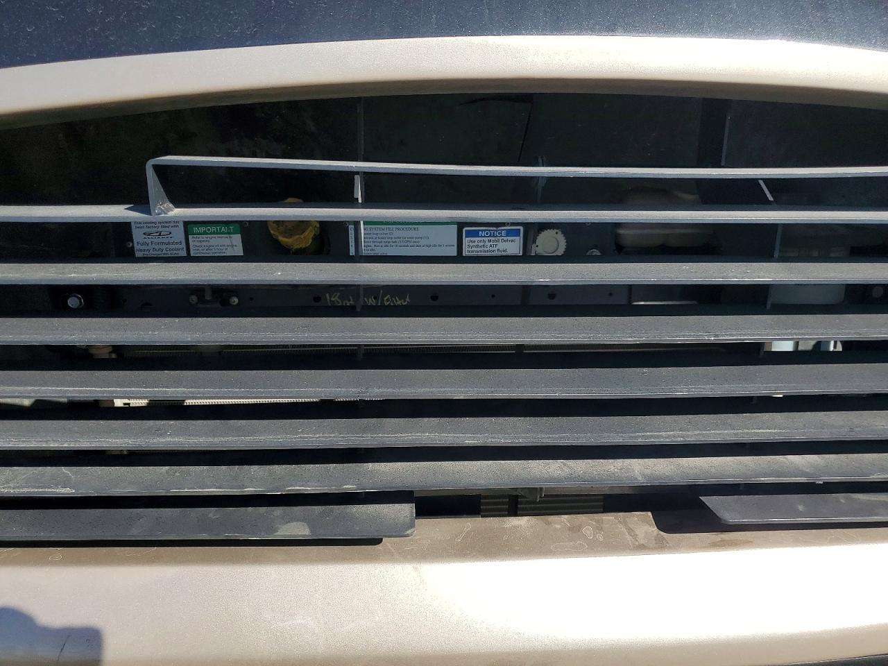 2011 Freigliner 2011 Freightliner Chassis XC RV