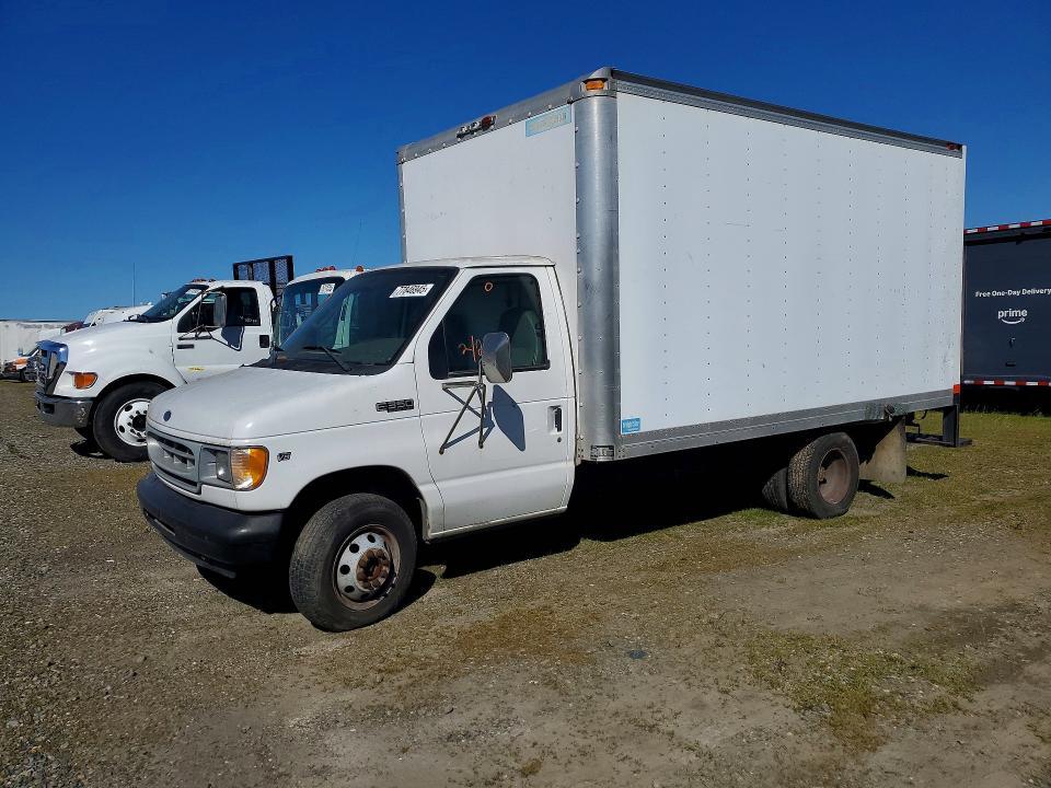 2002 Ford E350 box Truck