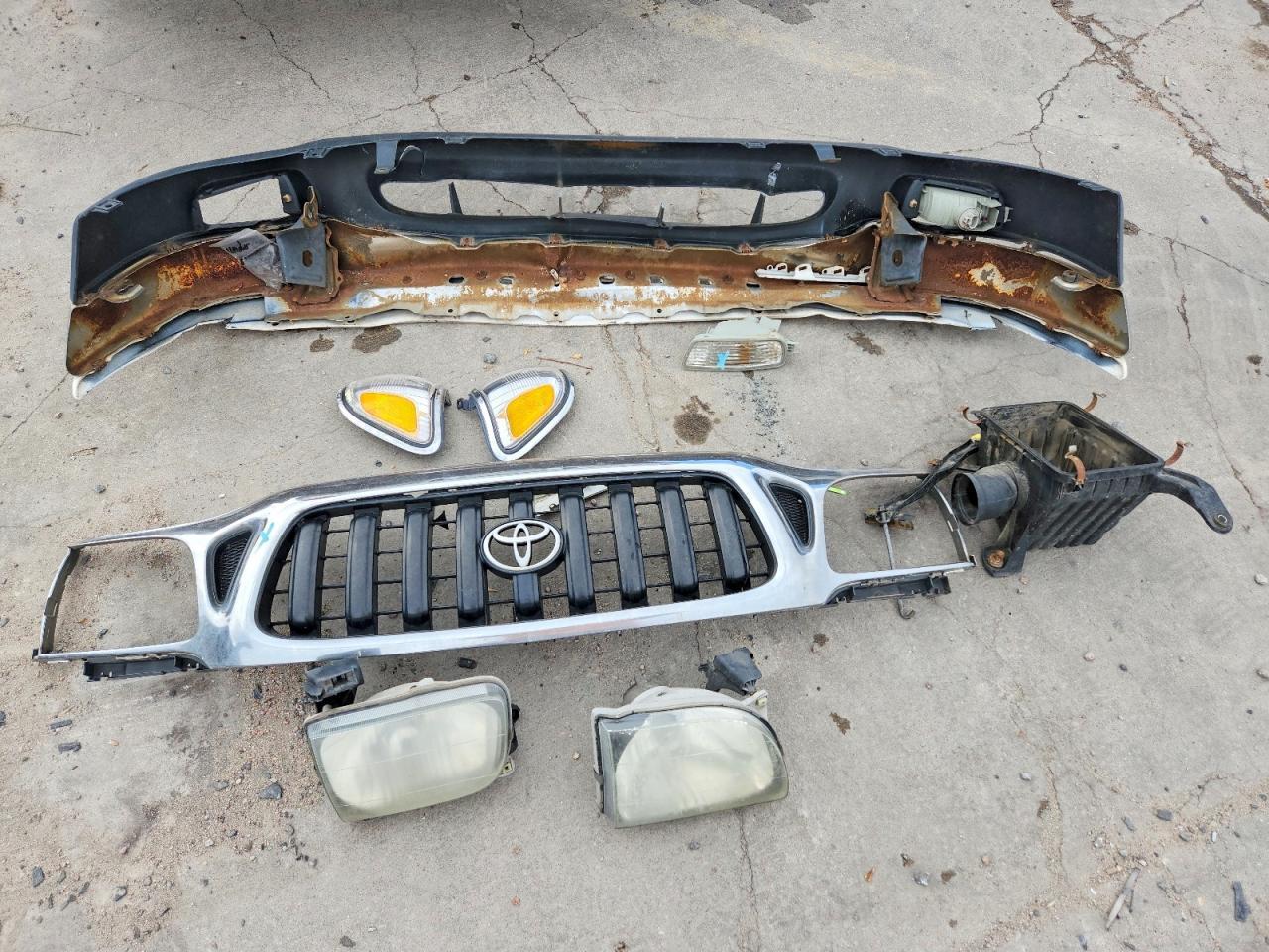 2002 Toyota Tacoma Base