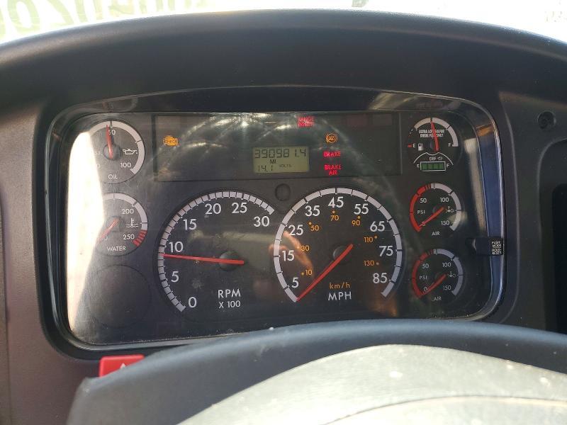 2013 Freightliner M2 106 Medium Duty