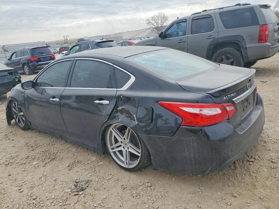 2016 Nissan Altima 2.5 sr