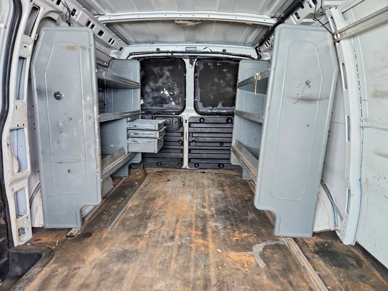 2014 Chevrolet Express G2500