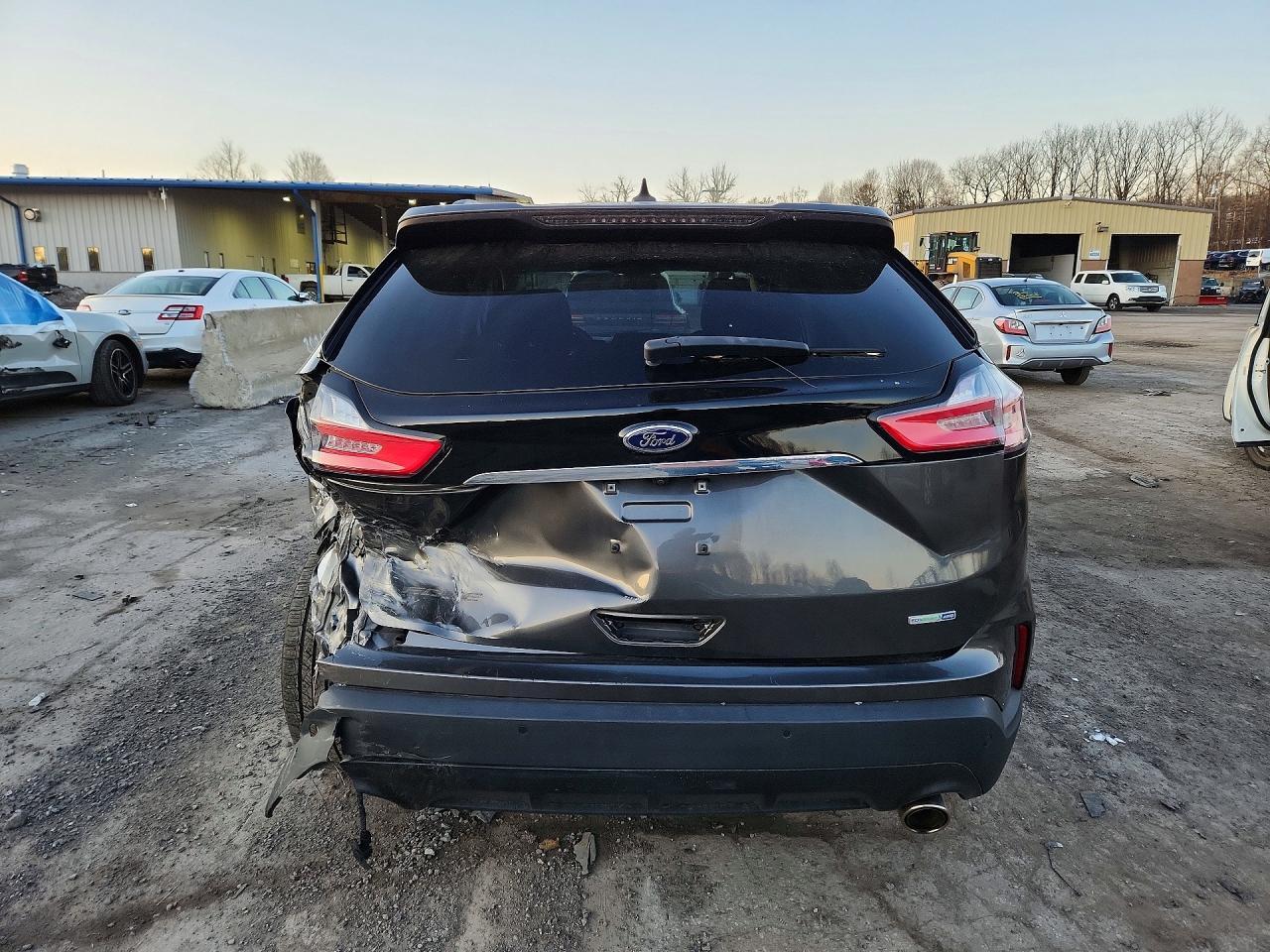 2020 Ford Edge