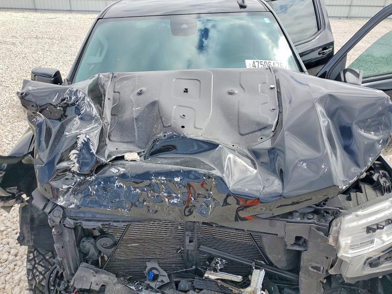 2024 Chevrolet Silverado K1500 LT Trail Boss