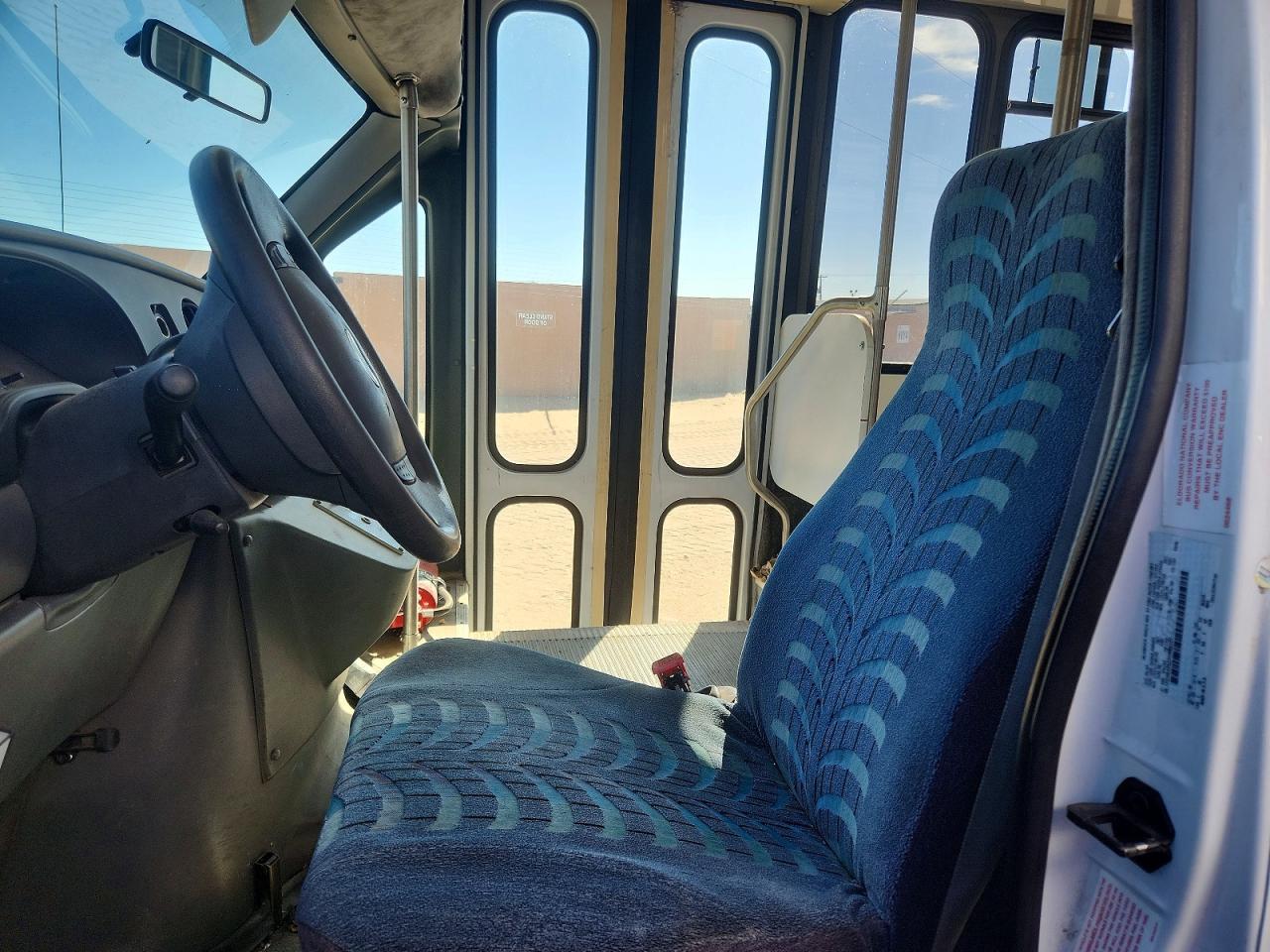 2003 Ford E450 Shuttle Bus