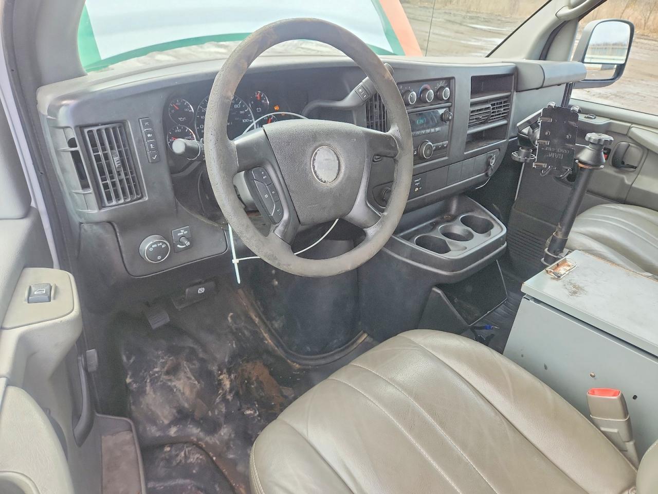 2014 Chev Rolet Express 3500 Cargo EXT Delivery Van