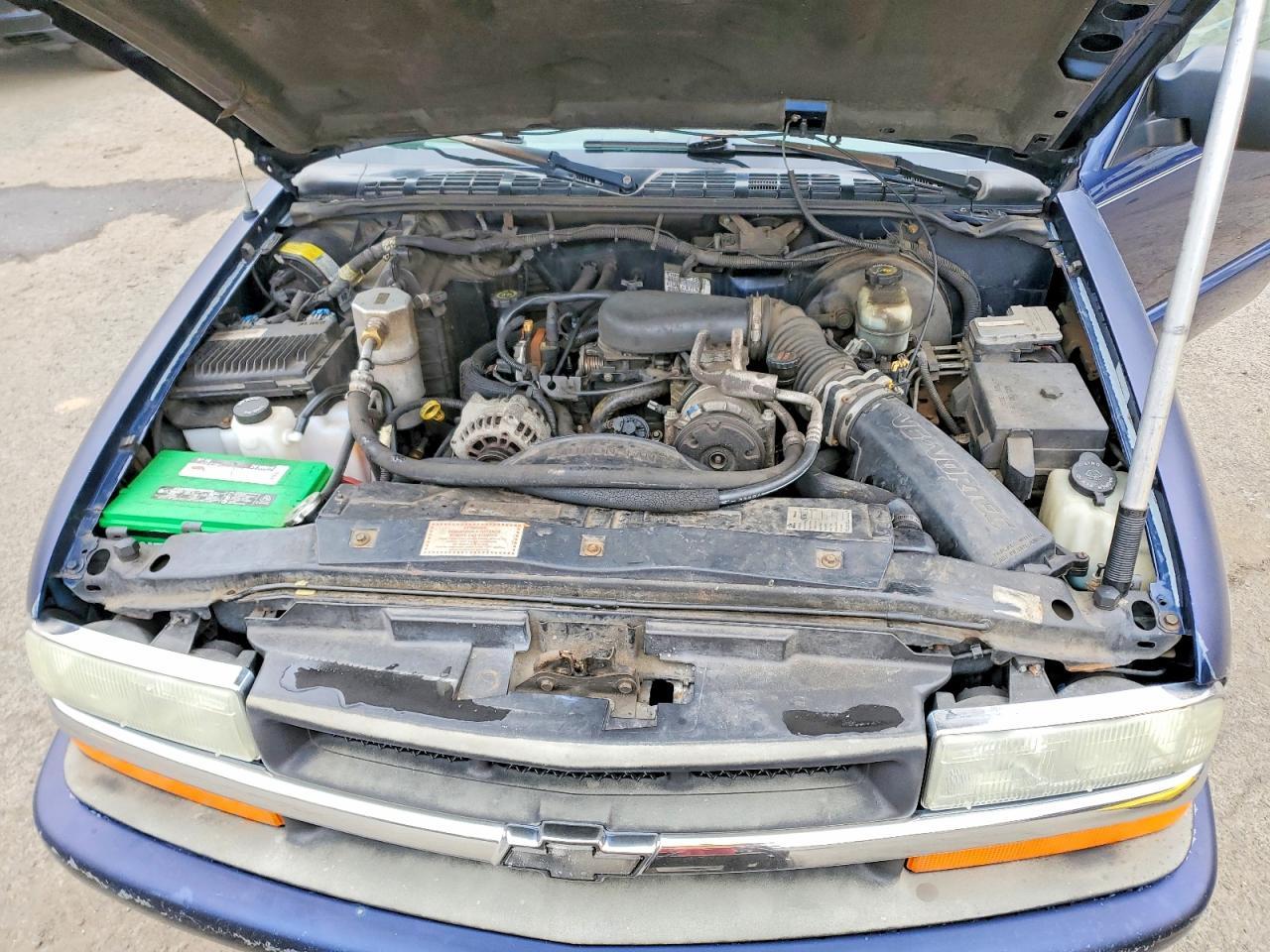 2000 Chevrolet S Truck S10