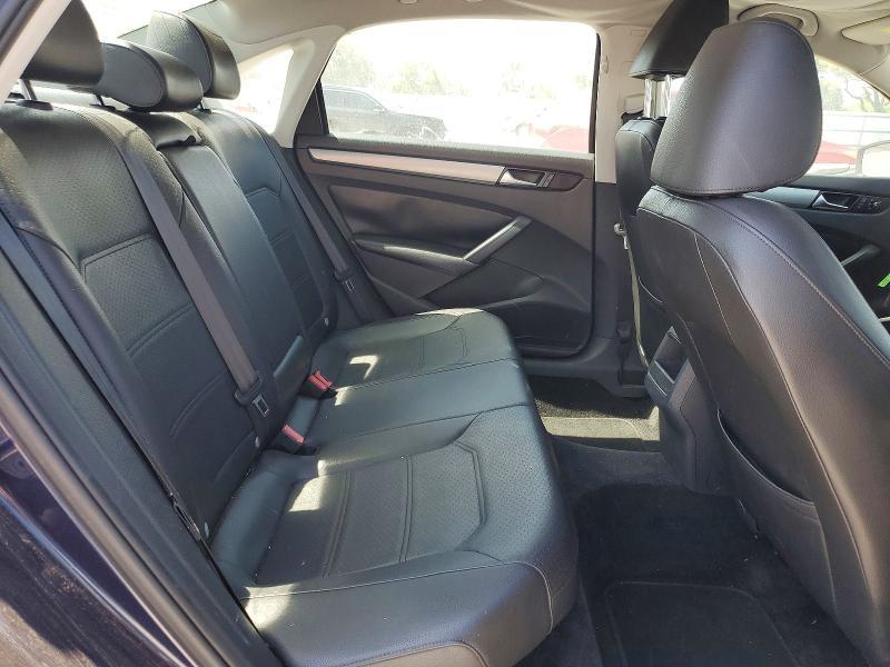 2015 Volkswagen Passat s