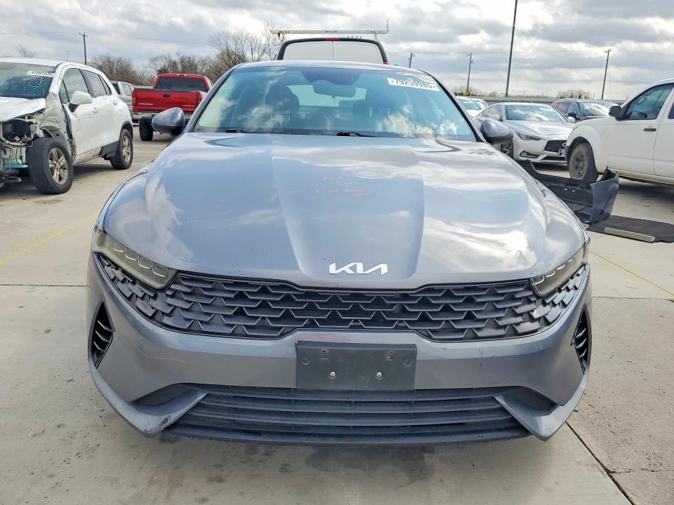 2022 KIA K5 lxs