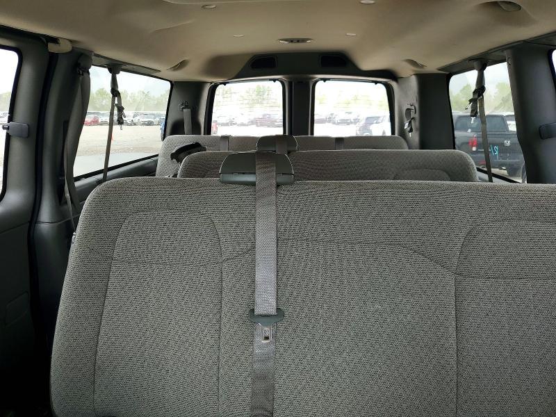 2015 Chevrolet Express G3500 lt