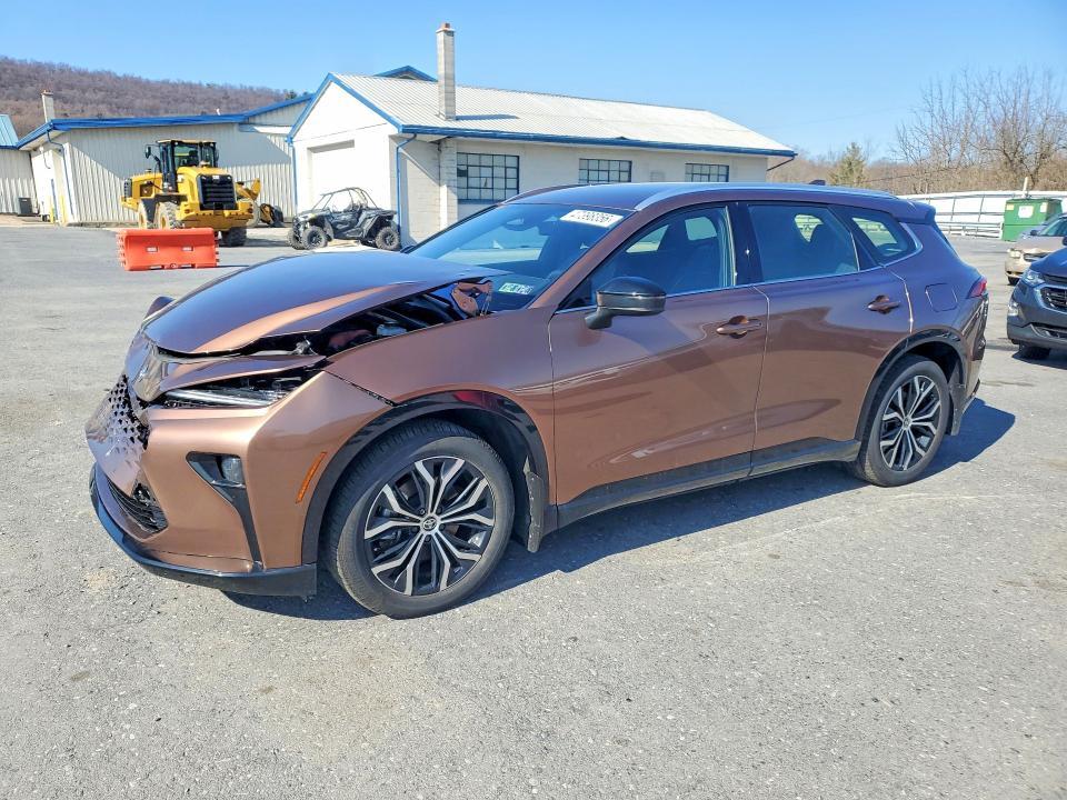 2025 Toyota Crown Signia xle