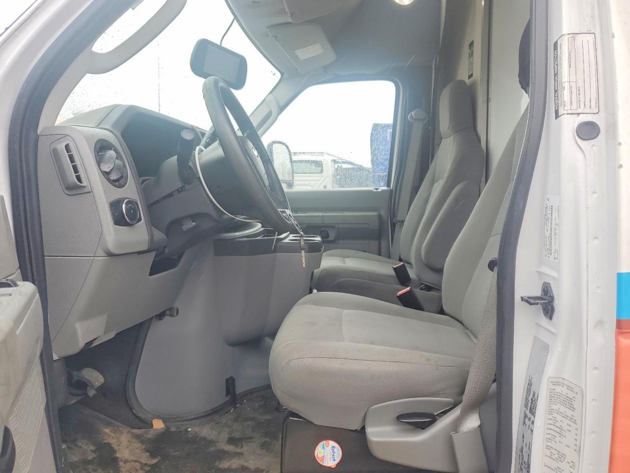 2021 Ford E350 Delivery Truck