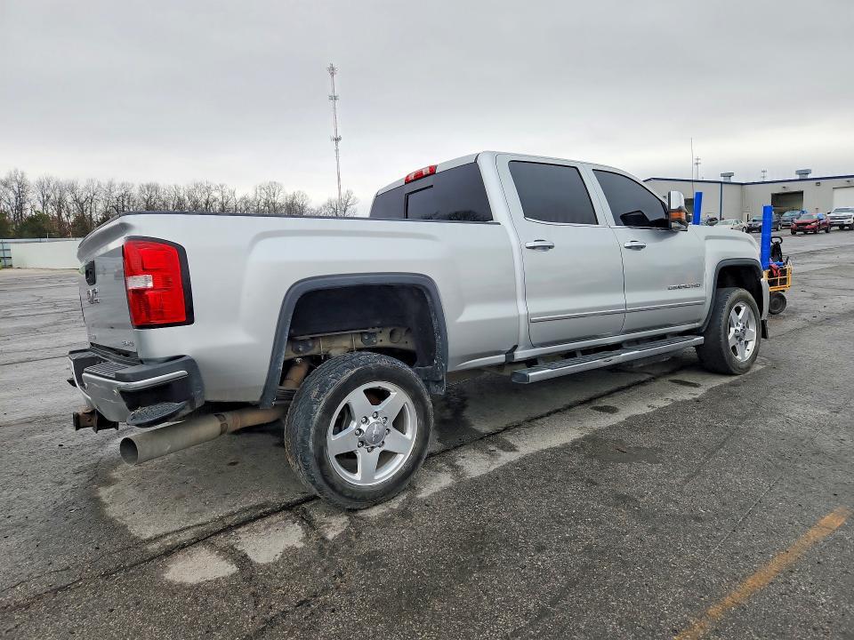 2018 GMC Sierra K2500 Denali