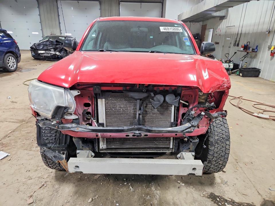 2015 Toyota Tacoma SR5
