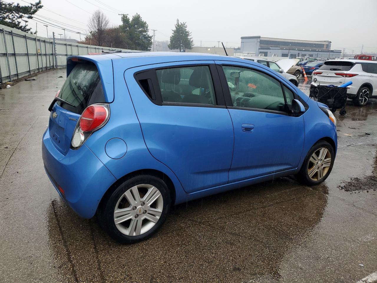 2013 Chevrolet Spark ls