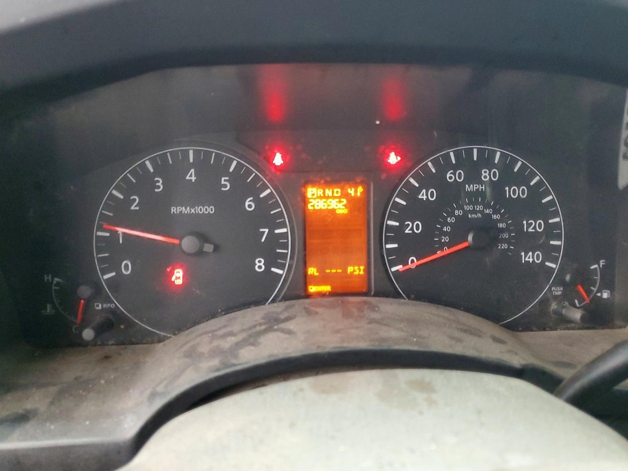 2014 Nissan NV 2500 Utility / Service Van