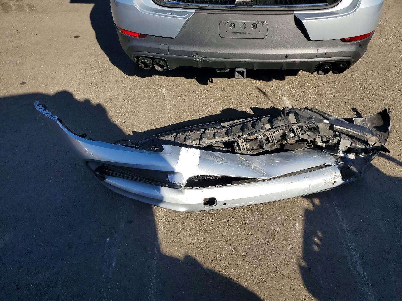 2022 Porsche Cayenne e Hybrid Coupe