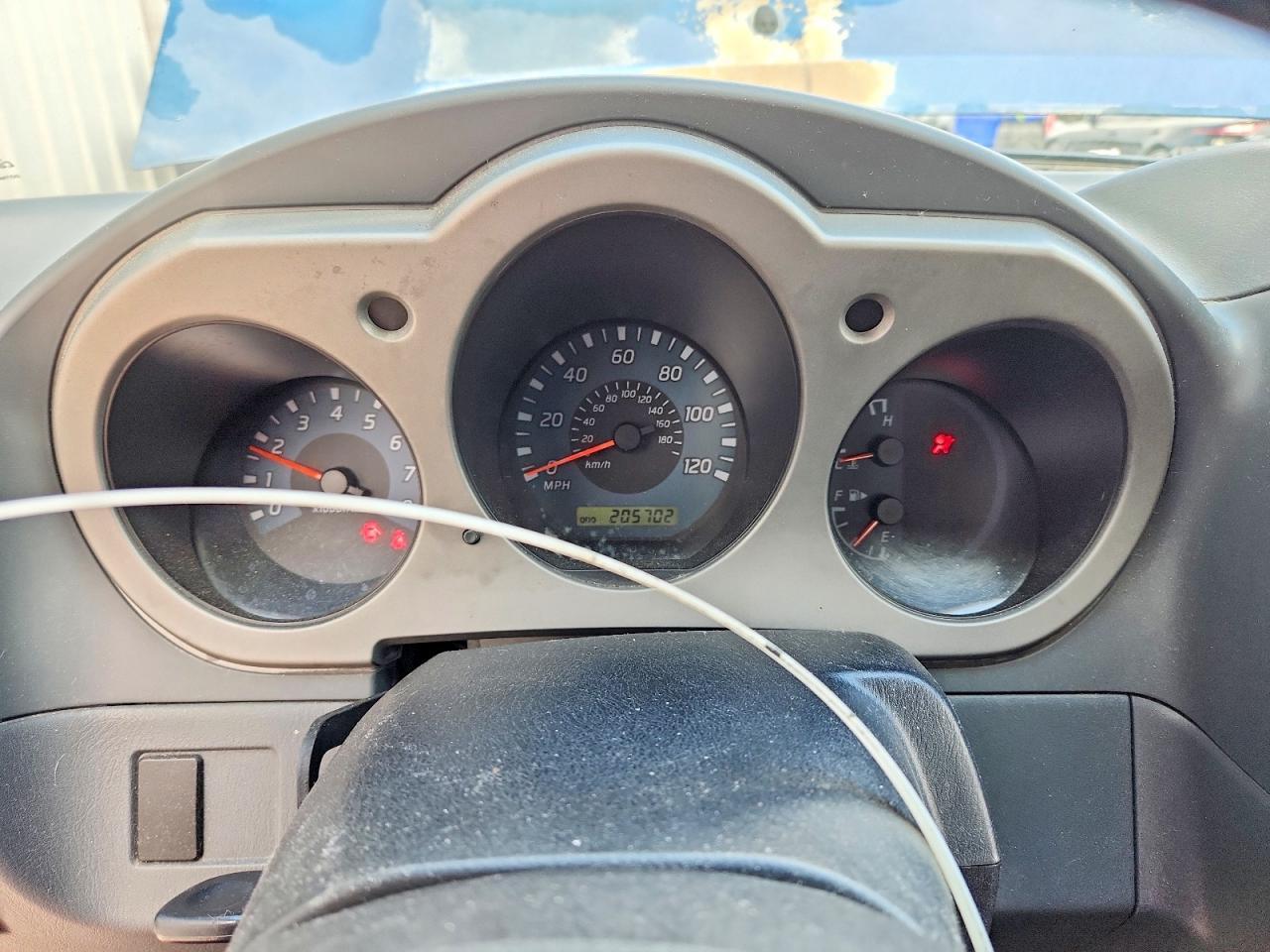 2002 Nissan Frontier XE-V6