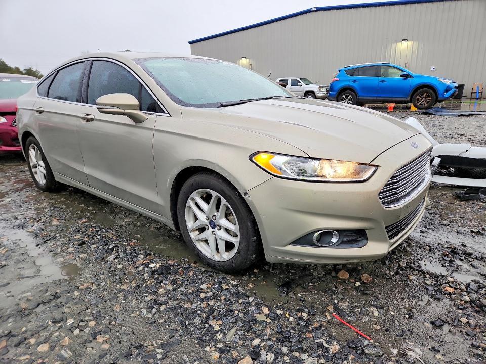 2015 Ford Fusion se