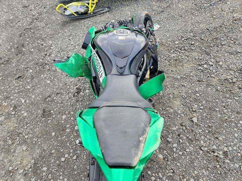 2024 Kawasaki ZX1002 L