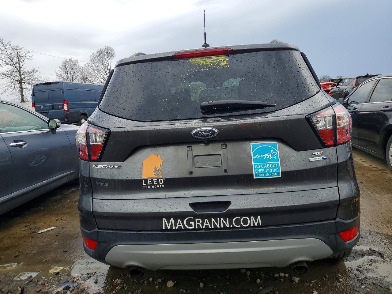 2018 Ford Escape se