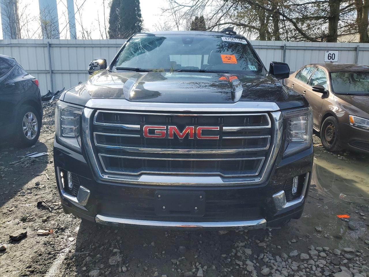 2022 GMC Yukon slt