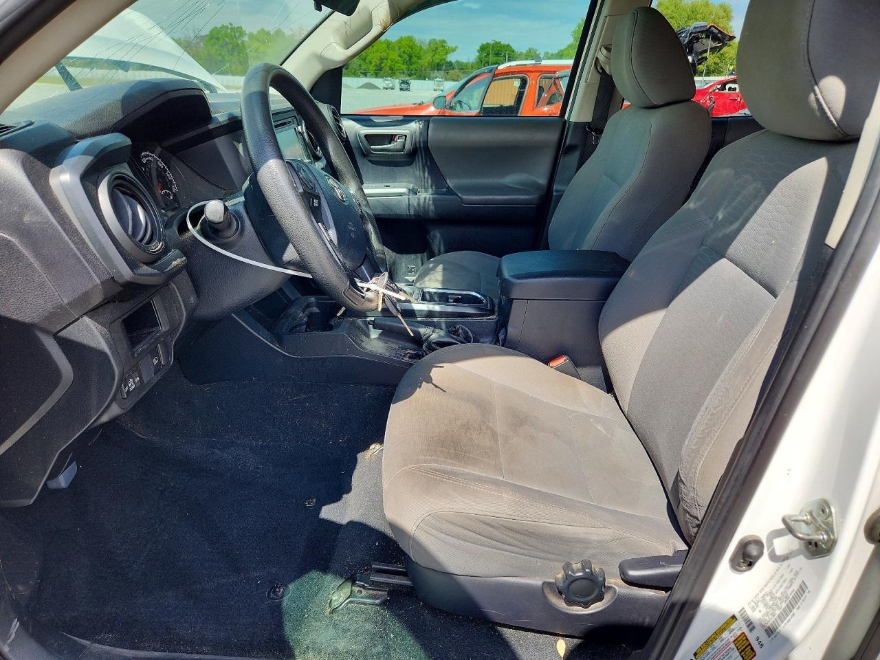 2019 Toyota Tacoma SR V6