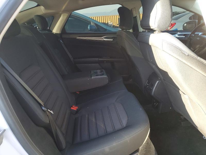 2018 Ford Fusion se Hybrid