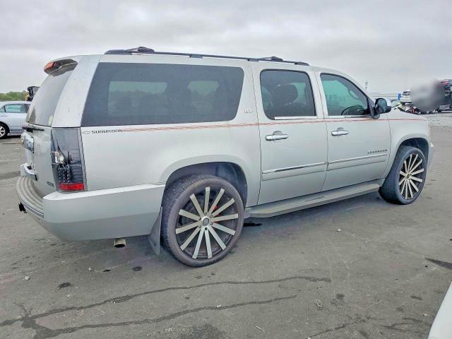 2011 Chevrolet Suburban C1500 ltz