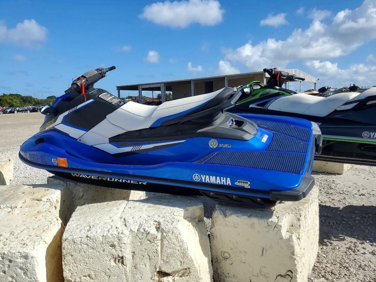 2017 YAM Jetski