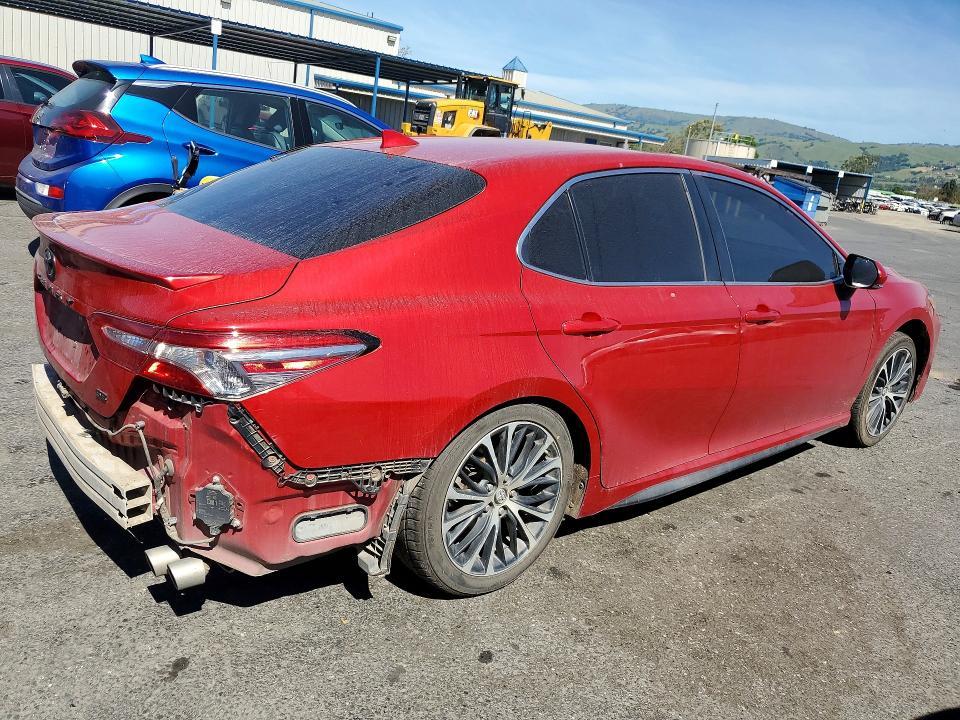 2019 Toyota Camry se