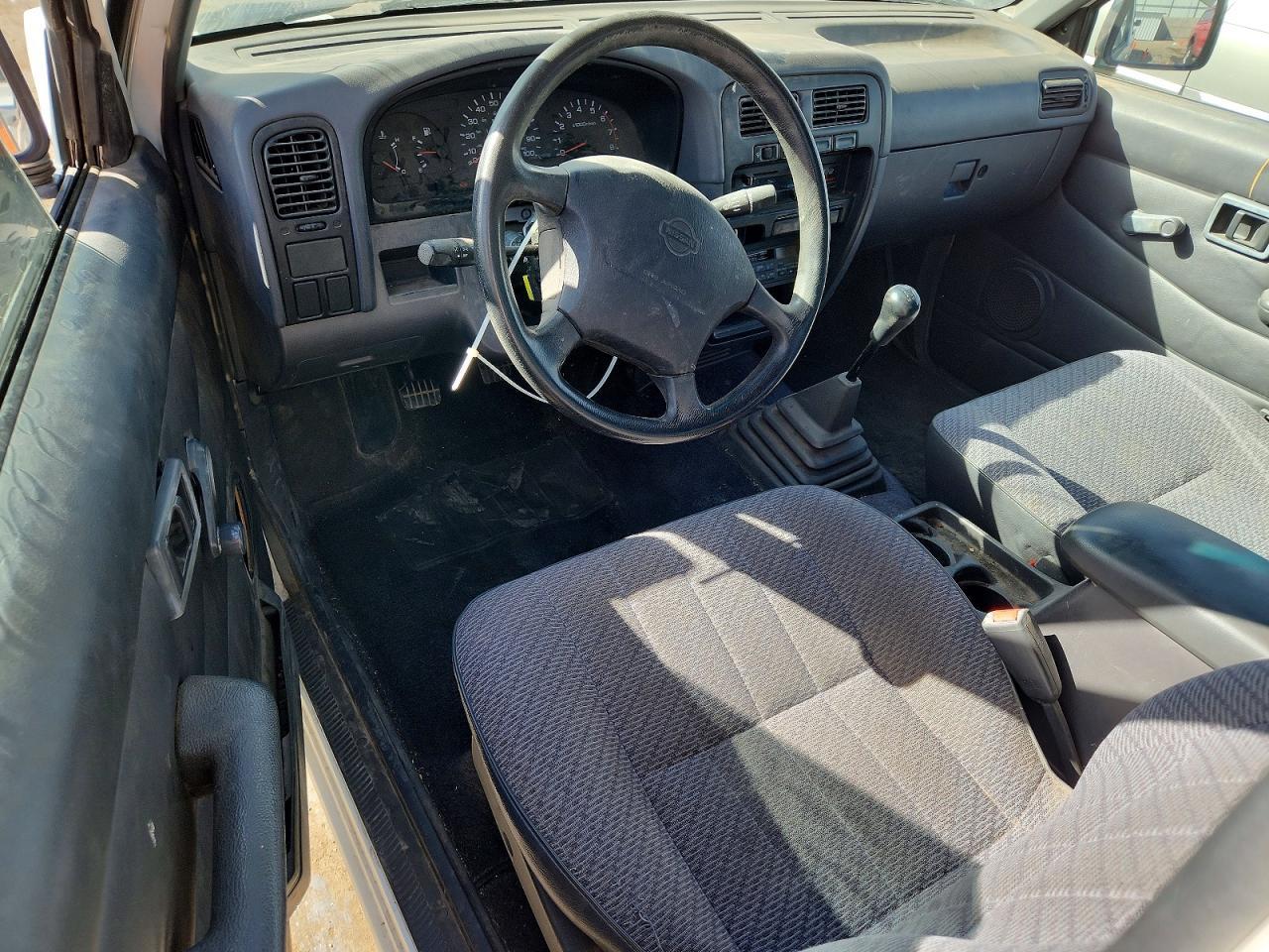 1997 Nissan Truck XE