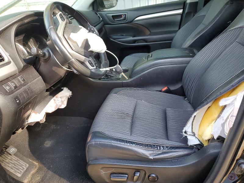 2018 Toyota Highlander le Plus