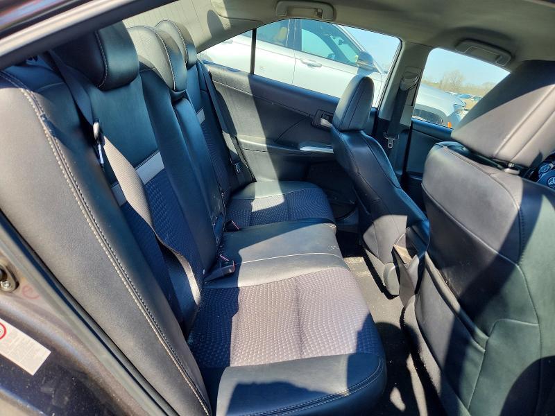 2014 Toyota Camry se