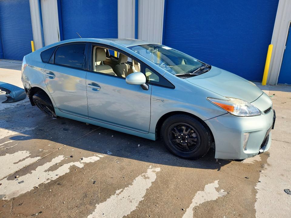 2015 Toyota Prius two