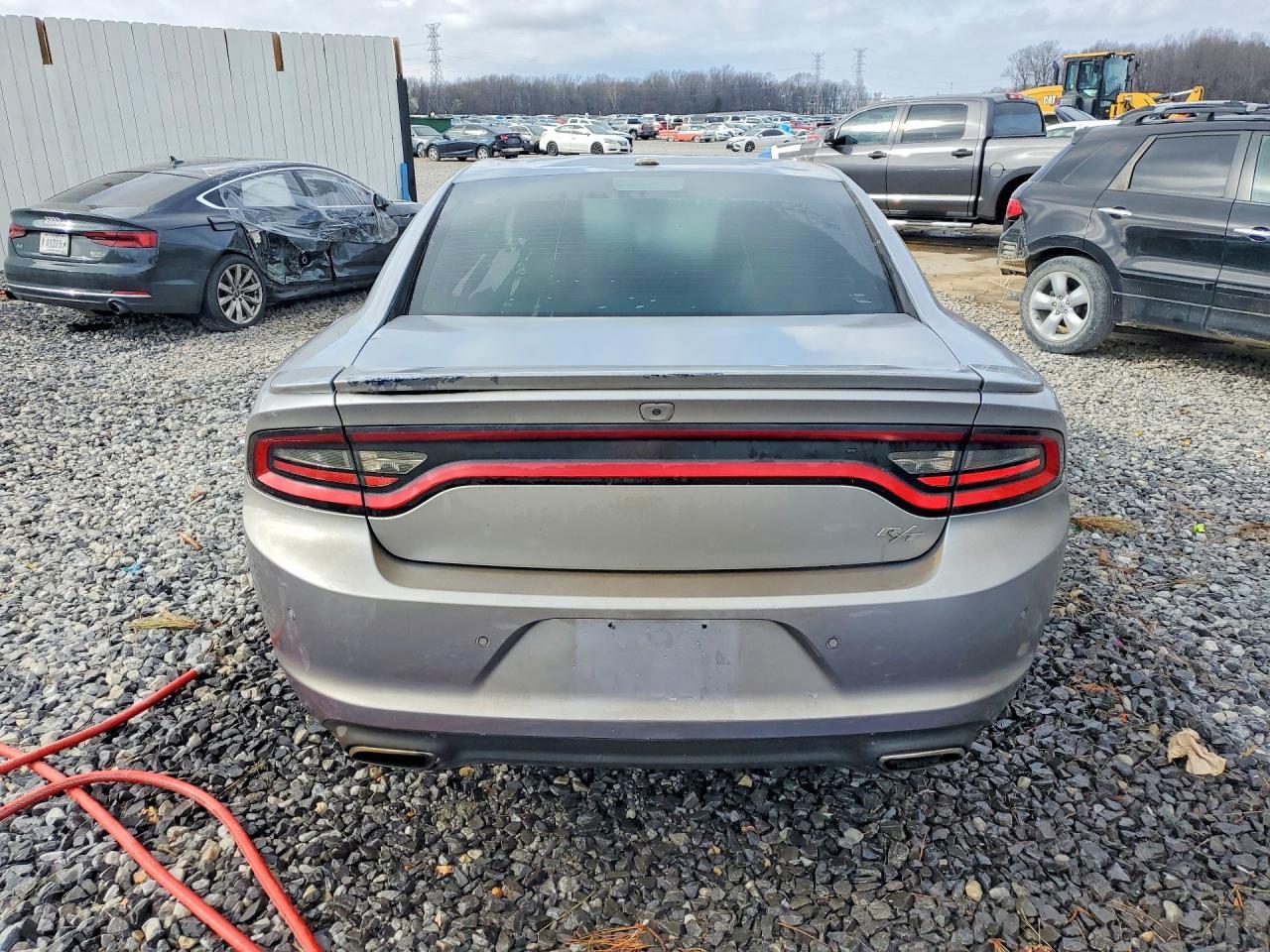 2018 Dodge Charger r
