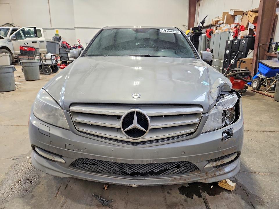 2011 Mercedes-Benz C300w 4matic 4DR